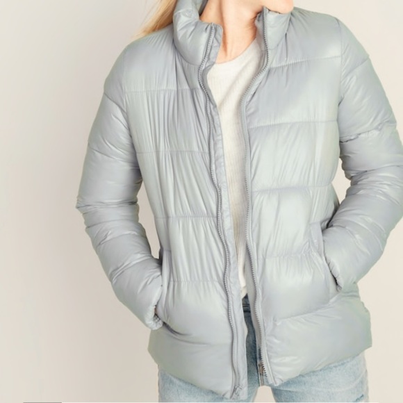 NWT Old NAVY LIGHT GREY  bubble JACKET MEDIUM - Picture 1 of 1